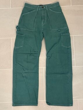 Lioness Cargo Pants in Green